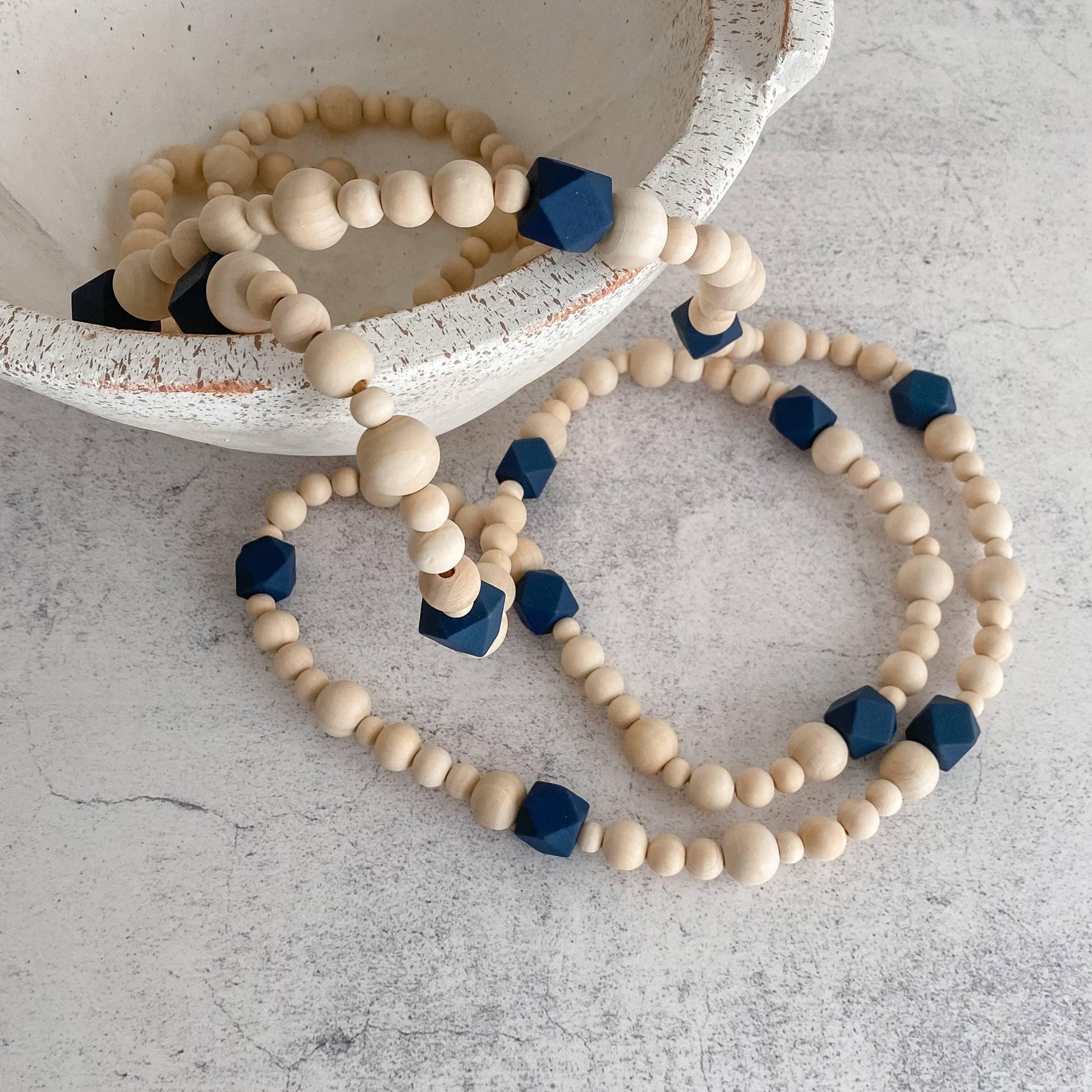 Decorative wooden bead garland, wood bead garlands - Deco Azul
